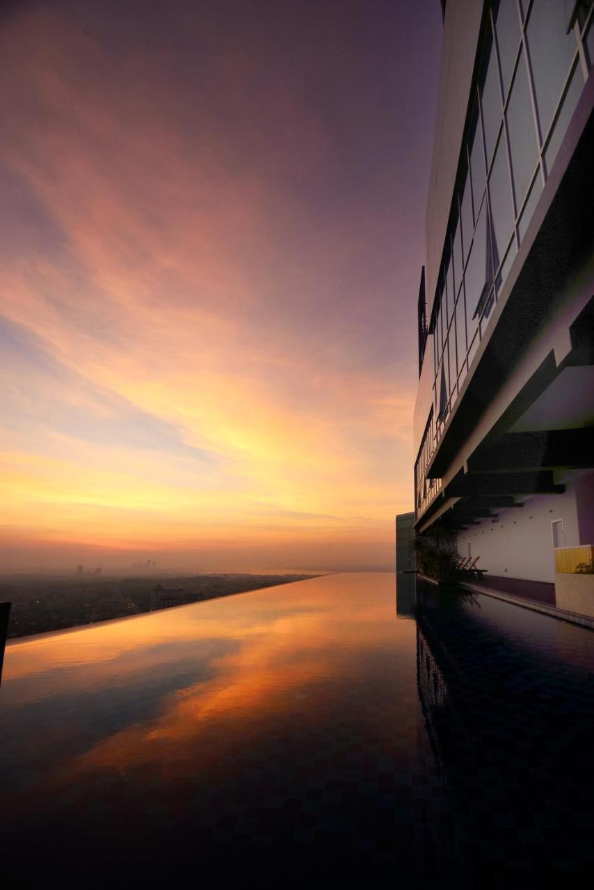 Holiday Villa Johor Bahru City Centre Exterior foto